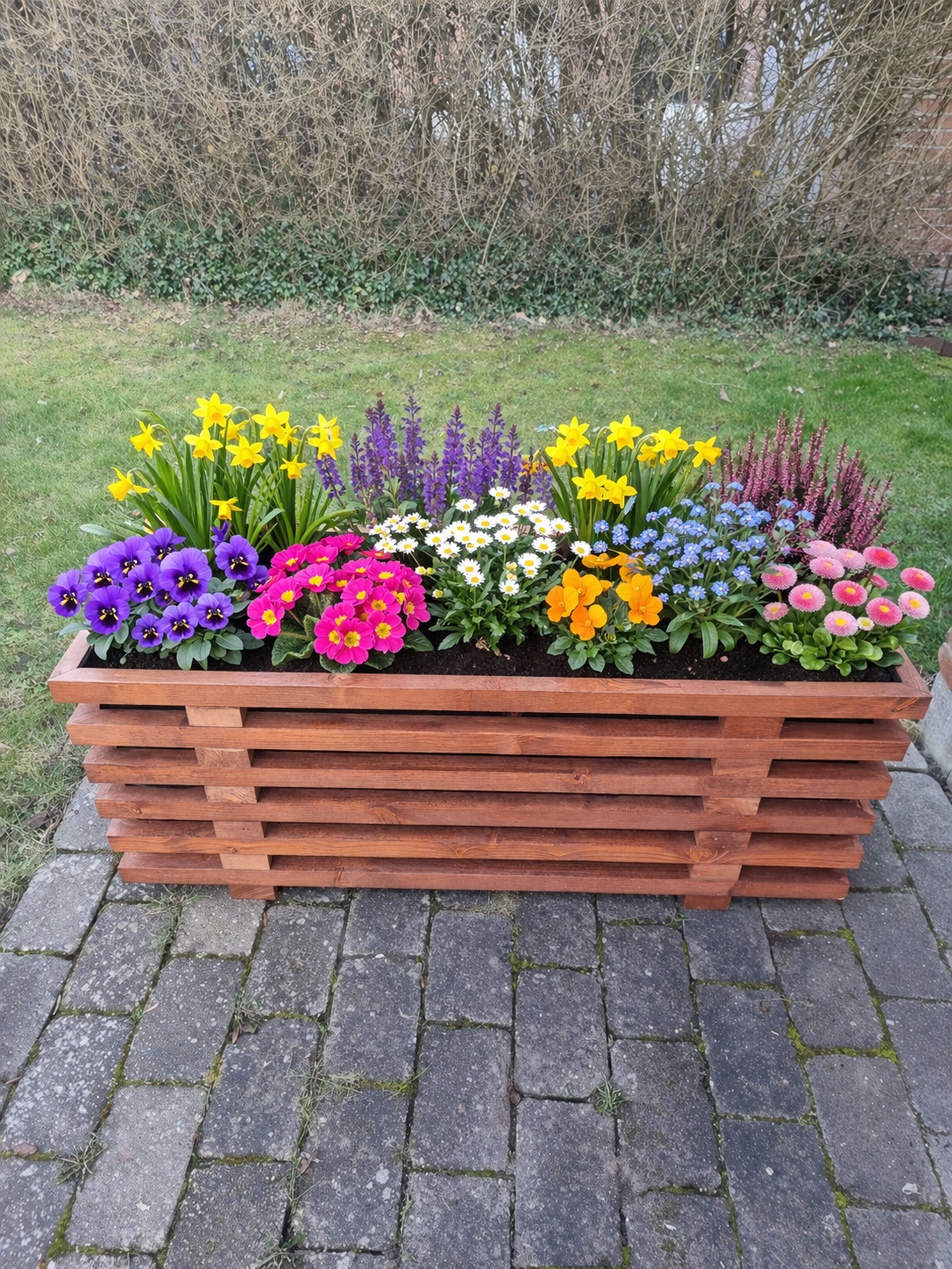 Snedkerlavet blomsterkasse i massivt træ - Fås i 3 farver - 120 x 37 x 49 cm